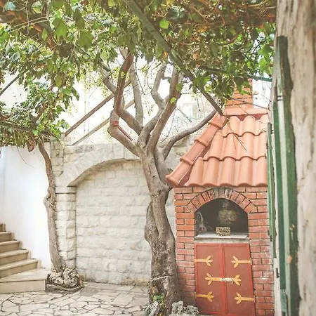 Apartment Romic Omiš Extérieur photo